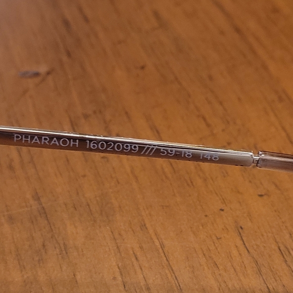 Le Specs Luxe Pharaoh 1602099 Hand Polished Sunglasses - Picture 8 of 12